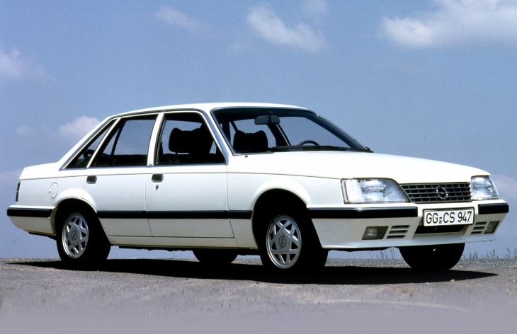 Opel / Опель Senator A2 / Сенатор А2 (1982-1986)