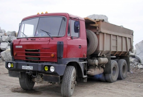 Лобовое стекло на Татrа 815,Татра